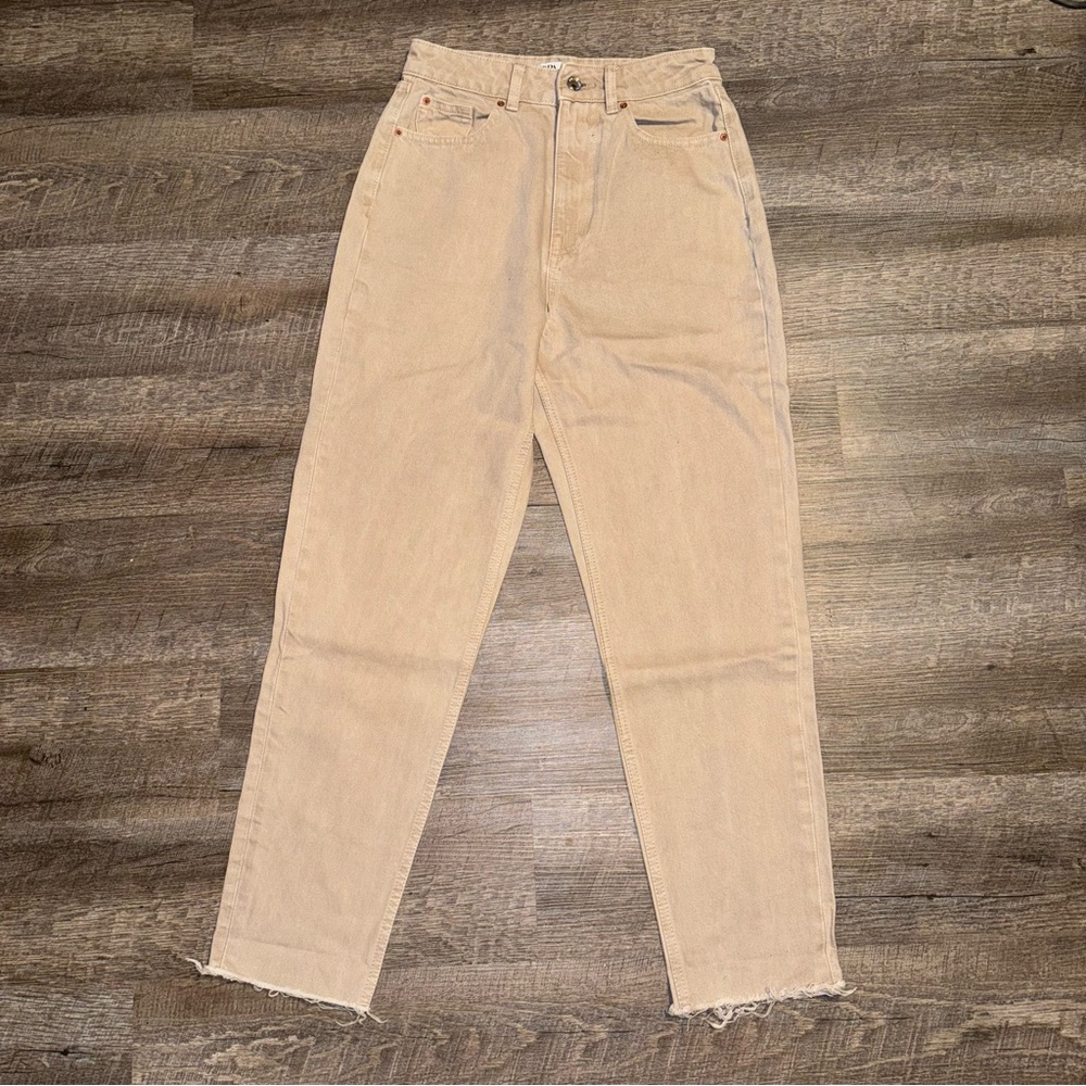 Zara High Waist “Mom Fit” Jeans